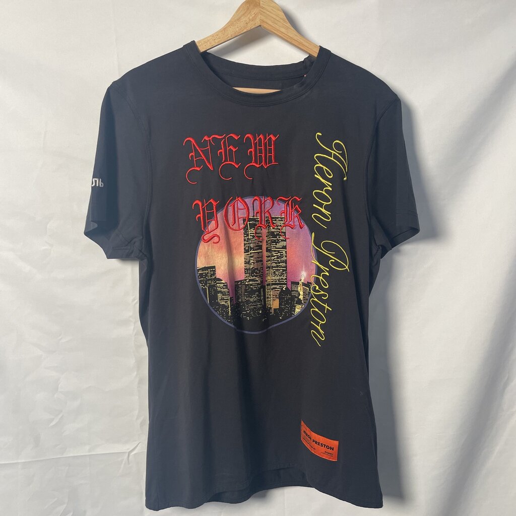 Heron Preston NYC Skyline Tee Sz. M