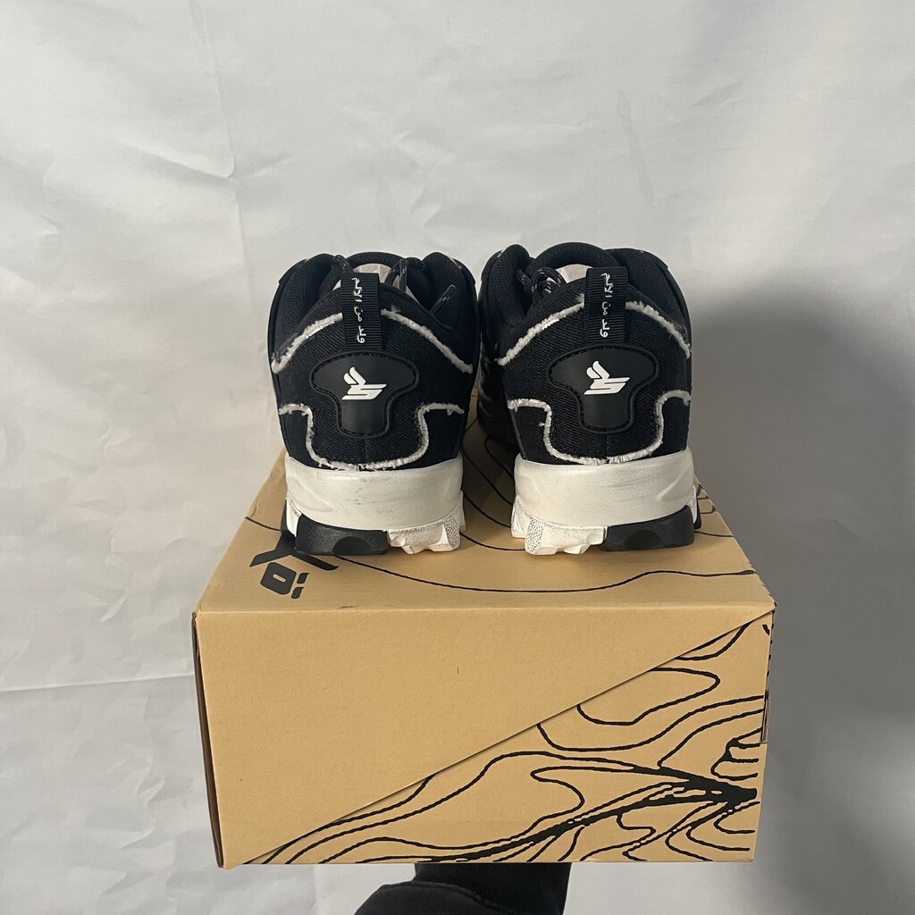 Sicko White n Black Hiking Shoe Sz. 12