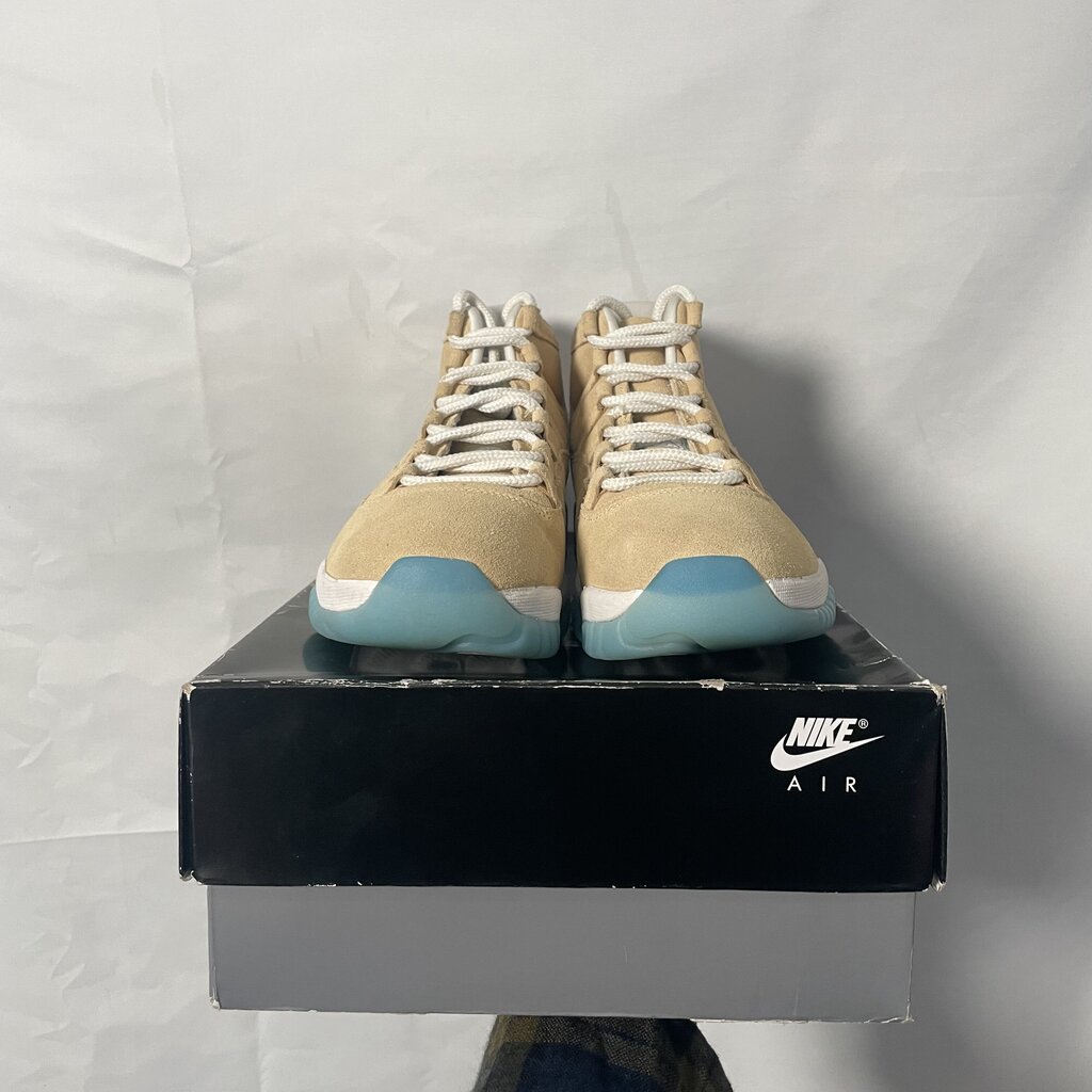 Jordan 11 H Town Sz.10.5