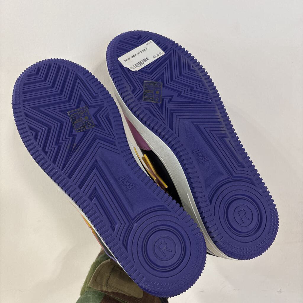 BAPE SNEAKERS SZ 9