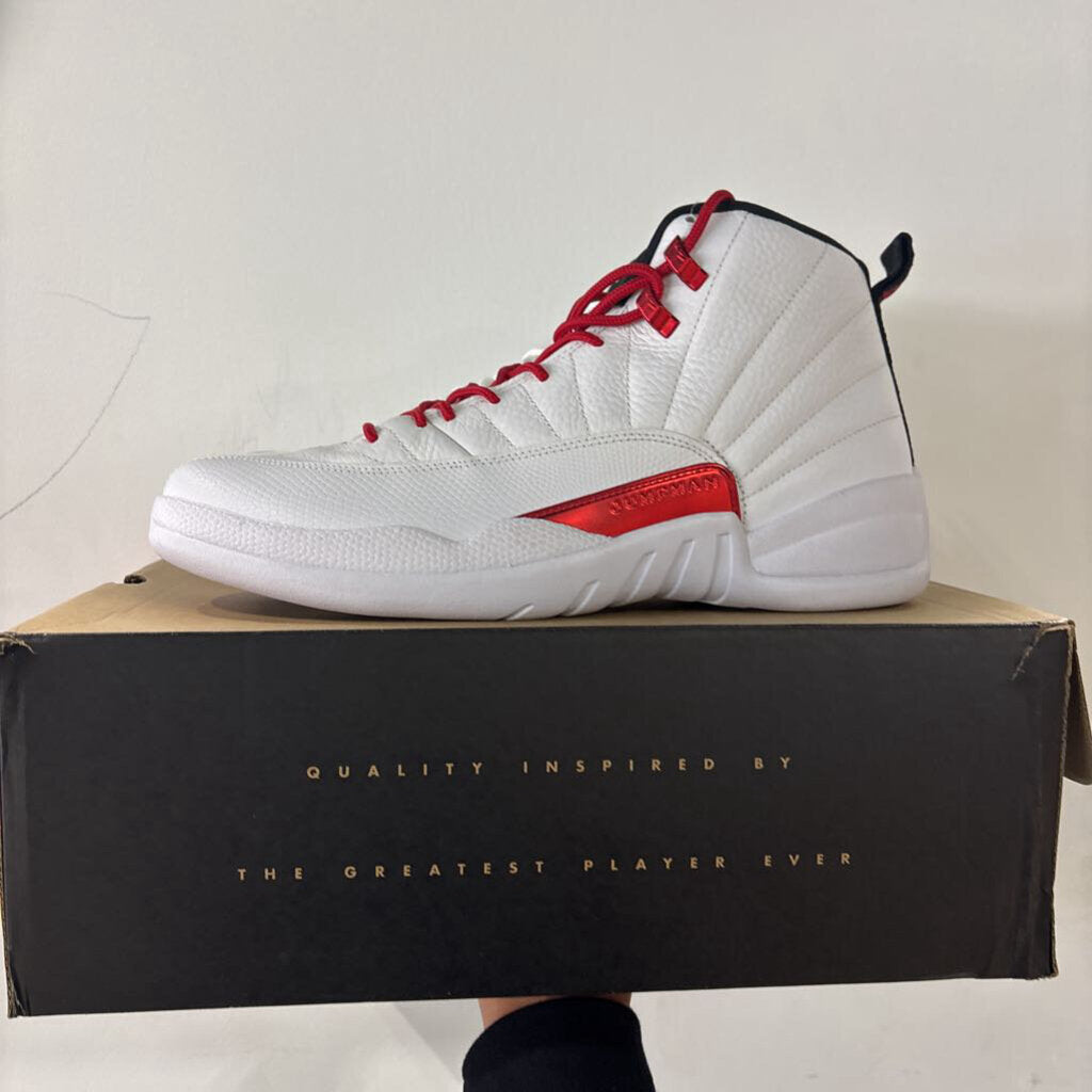 JORDAN 12 TWIST SZ 13