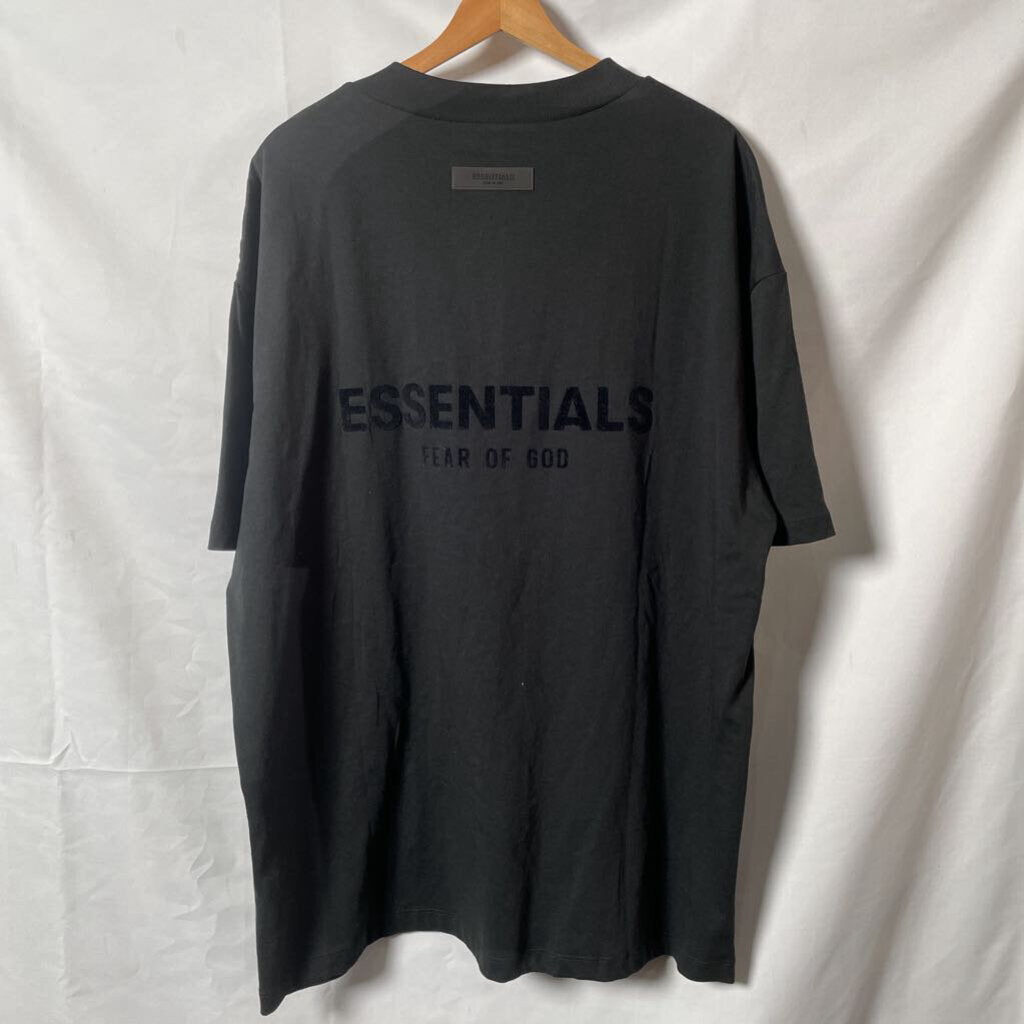 Essentials Black Tee Sz. XL