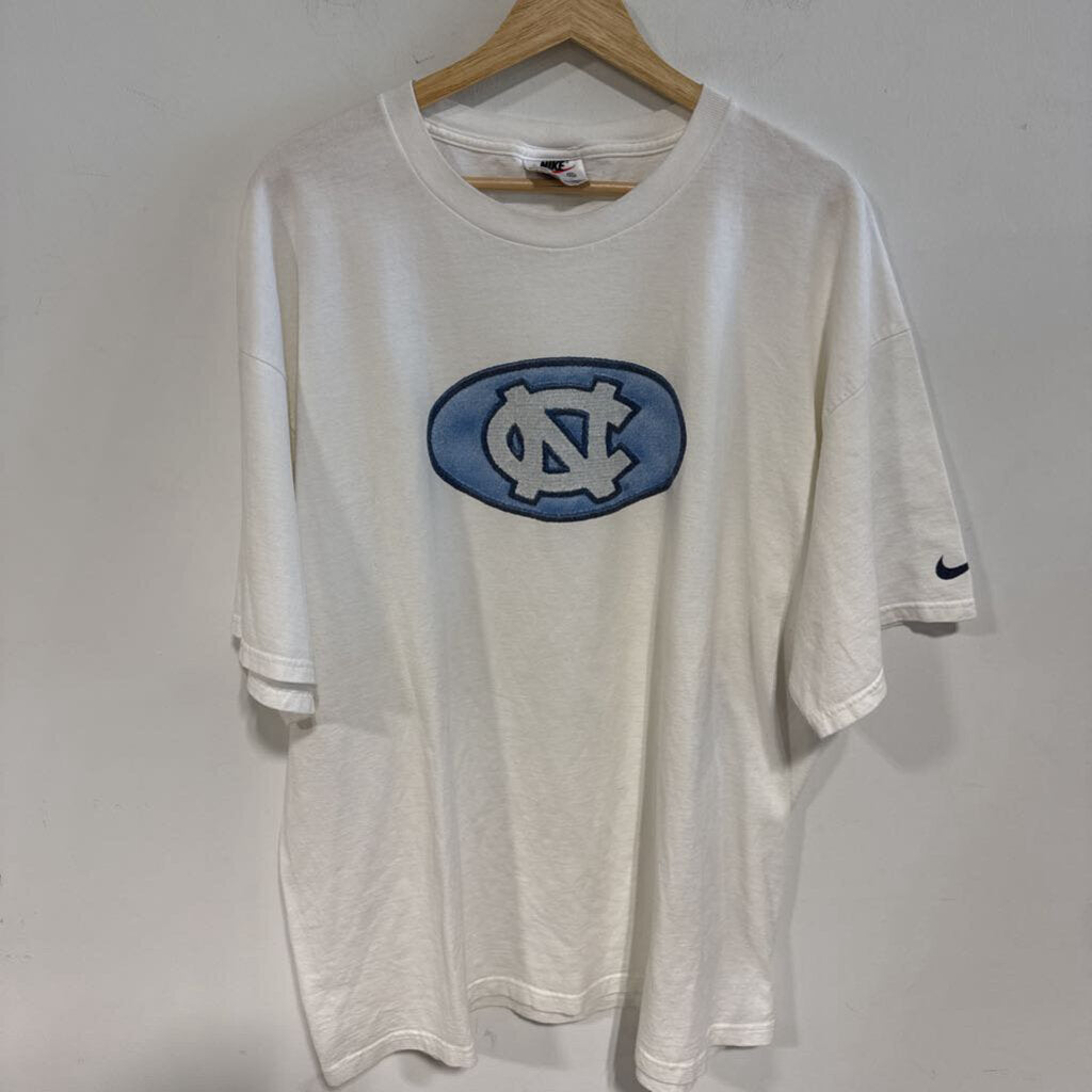 VINTAGE North Carolina TEE SZ XL