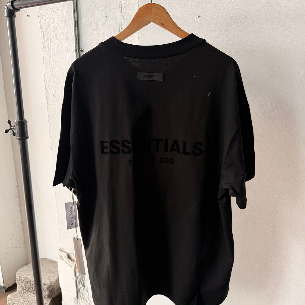 BL ESSENTIALS TEE SZ M