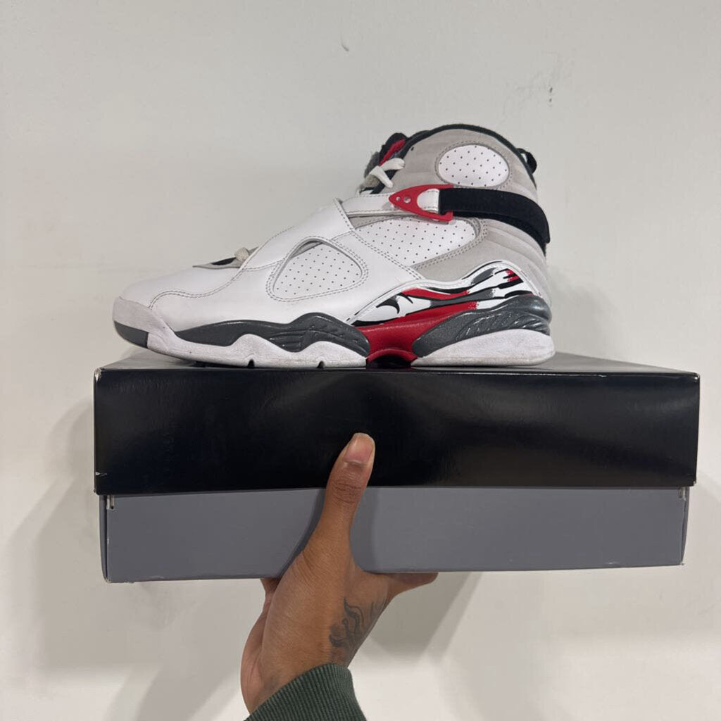JORDAN 8 BUGS BUNNY SZ 8.5