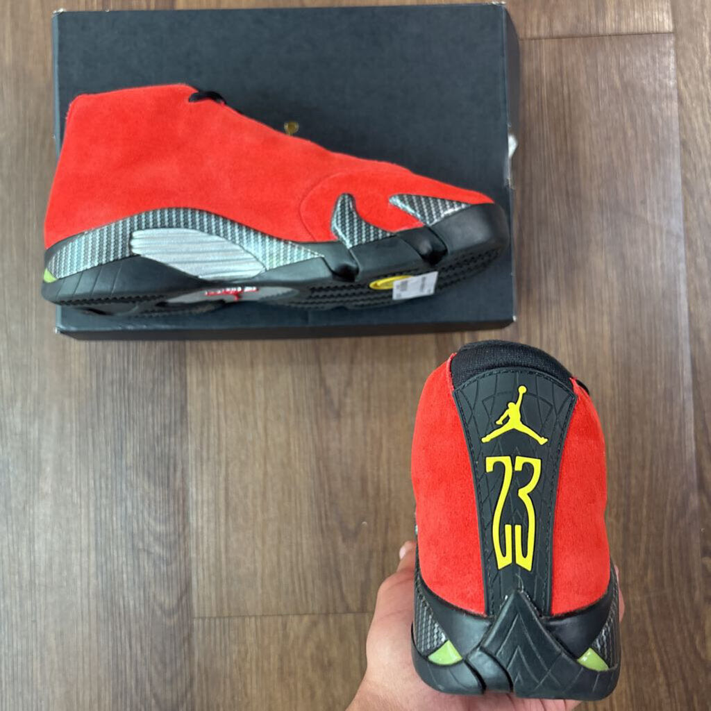 JORDAN 14 FERARRI SZ. 7