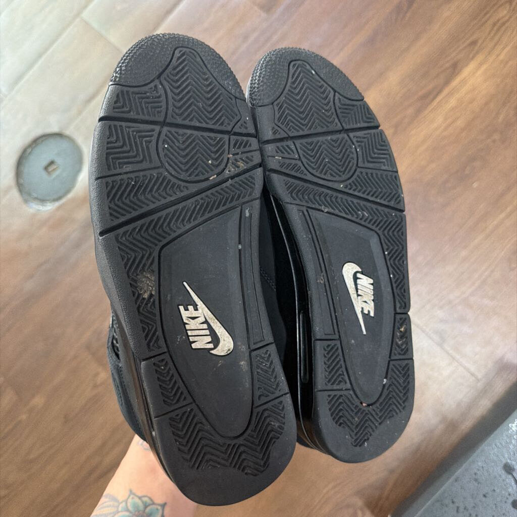 UNIVERSITY BLUE JORDAN 14 (BOX)