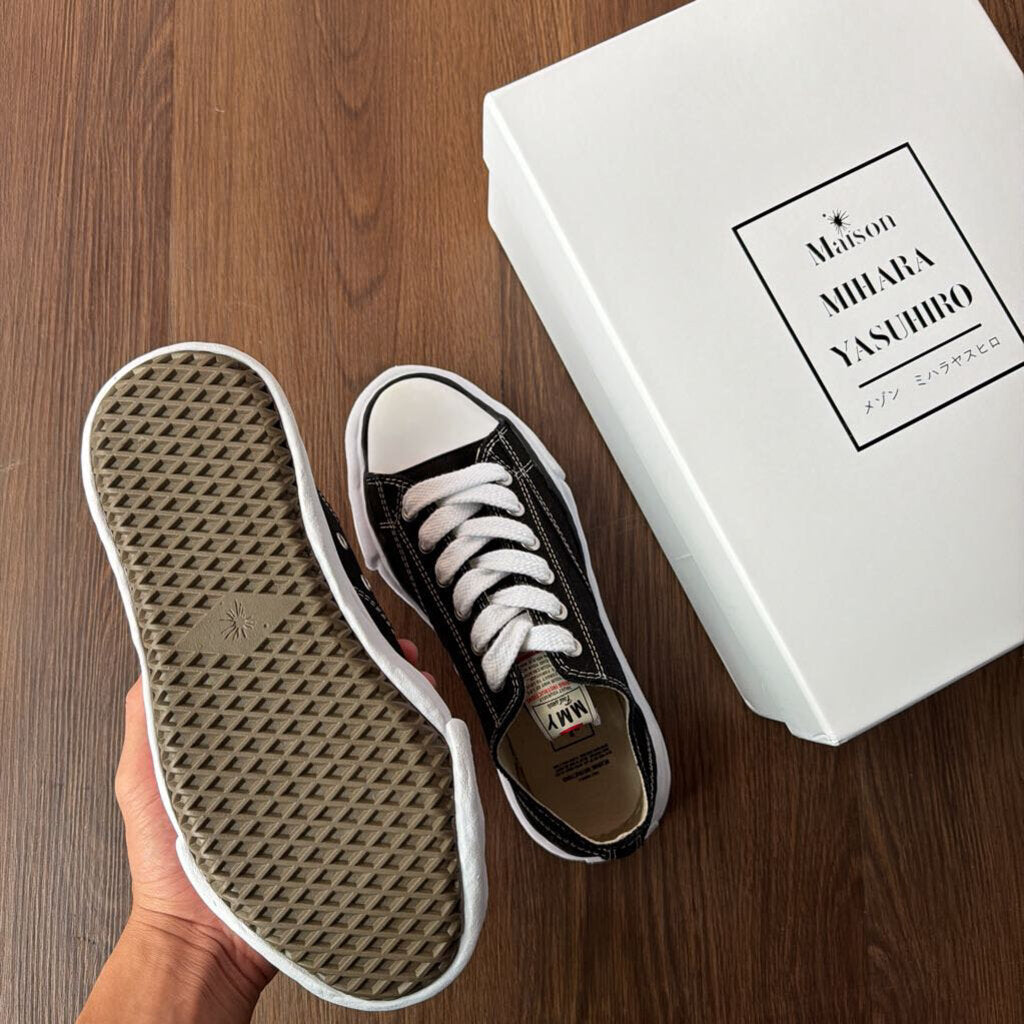 MMY CONVERSE SZ 42 (BOX)