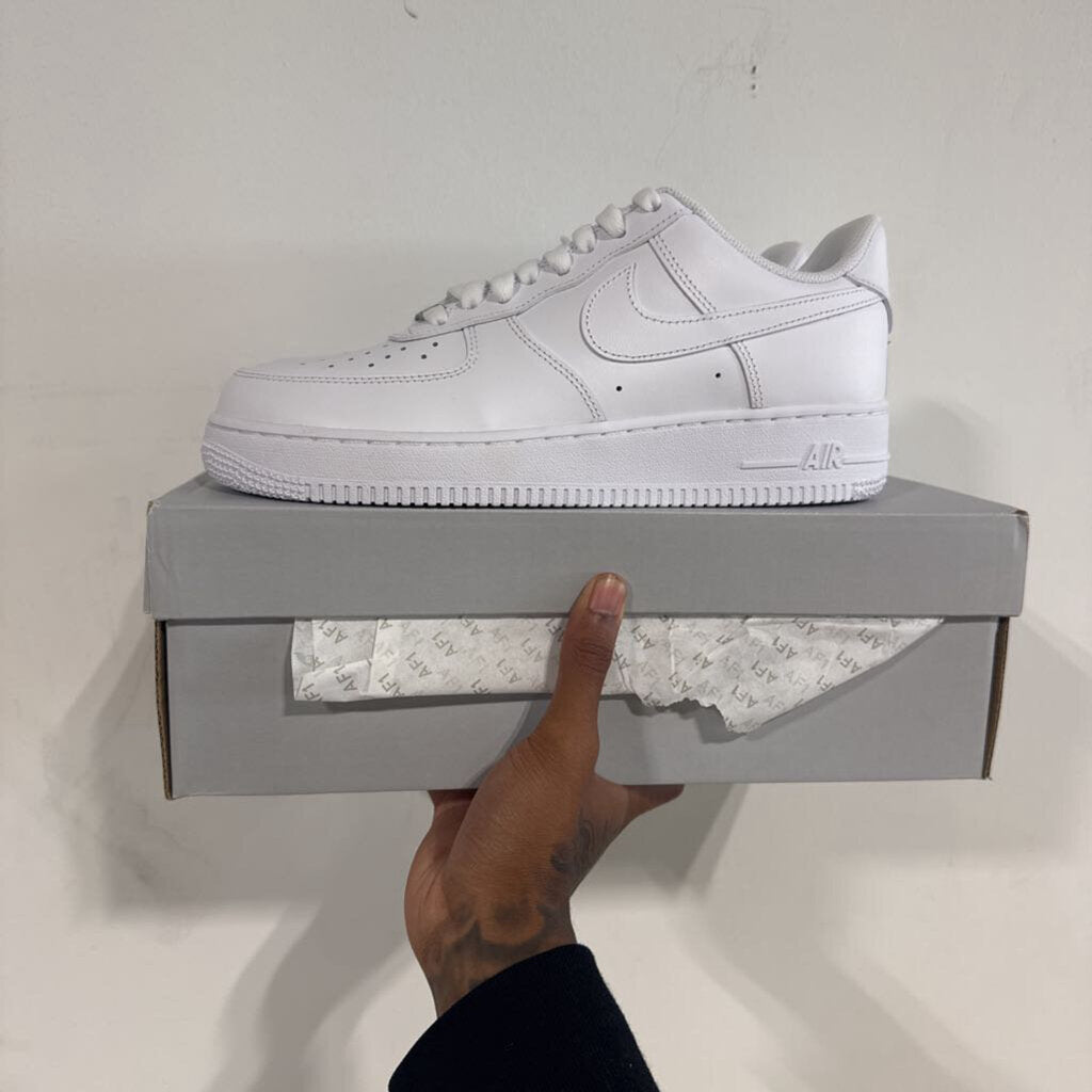 AIR FORCES 1S SZ 9