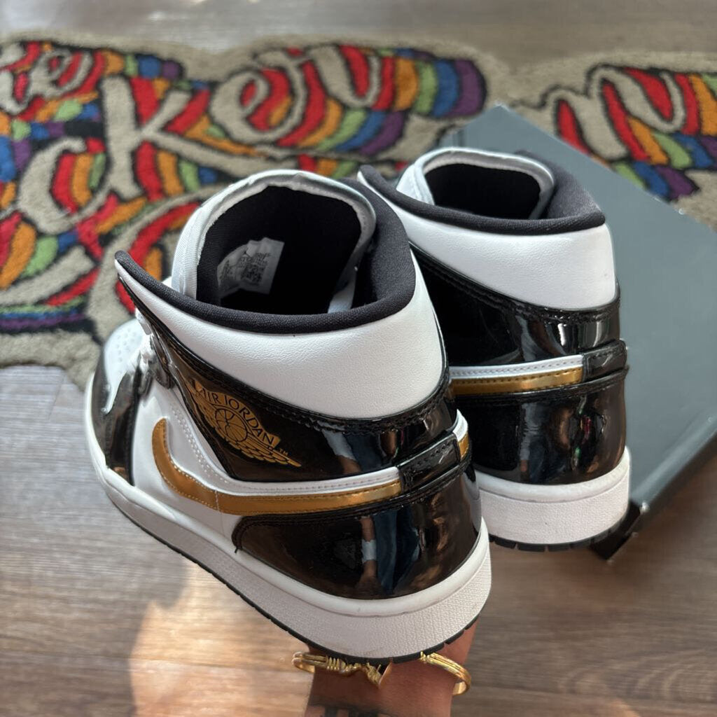JORDAN 1 "PATENT BLACK WHITE GOLD" SZ 9.5