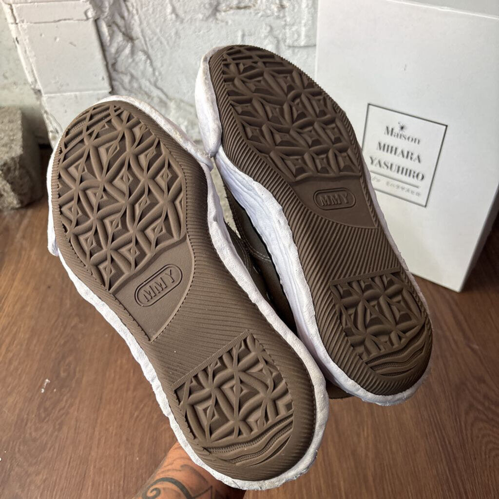 MAISON MIHARA MINT LOW SZ. 42 (BOX)