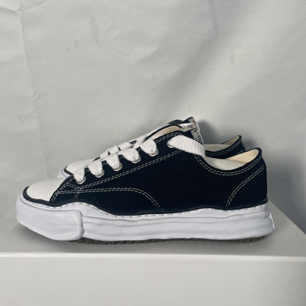 Maison Mihara Sneakers Sz. 44