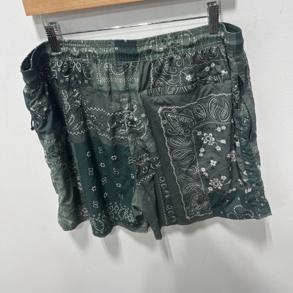 KITH SWIM TRUNKS (GREEN)