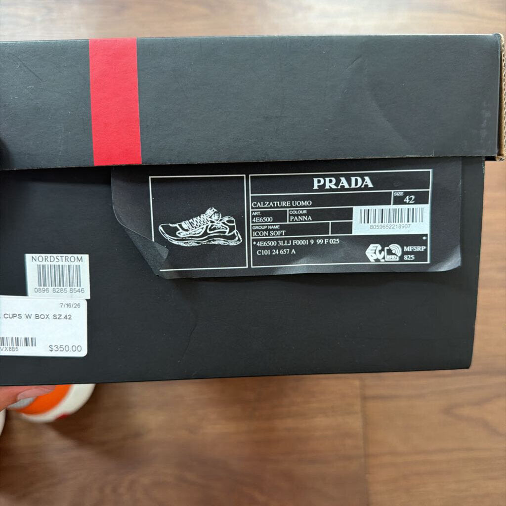PRADA CUPS W BOX SZ.42