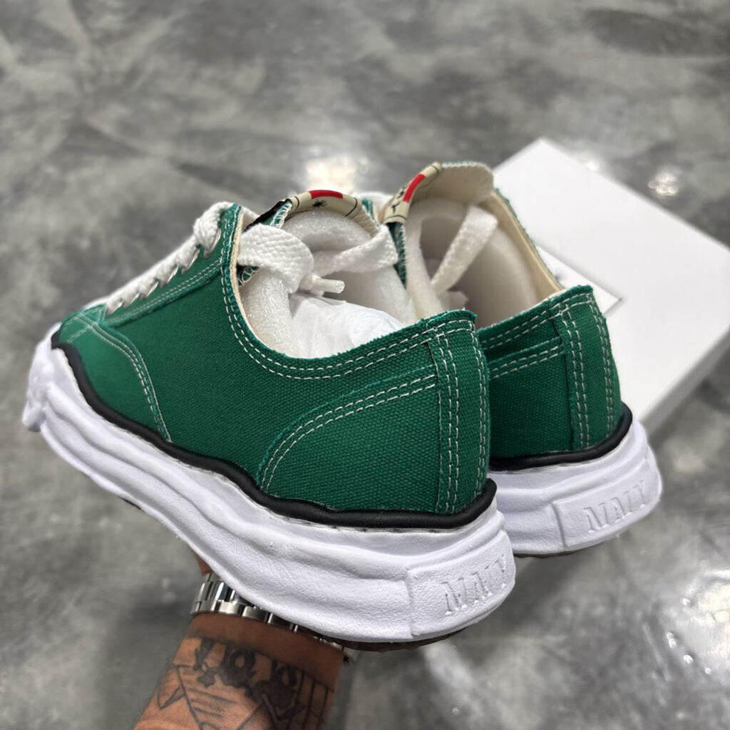 MAISON MIHARA CHUCKS SZ. 41 (BOX)