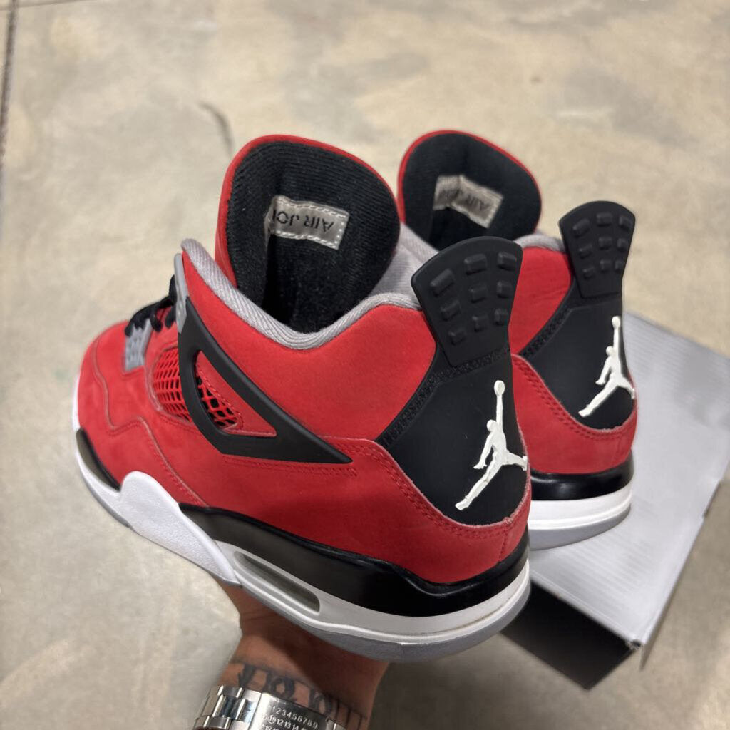 JORDAN 4 TORO BRAVO SZ. 9 (BOX)