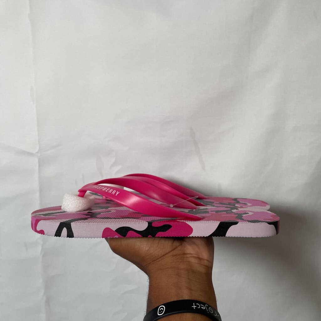 Gvgallery pink Flip Flops Sz. 10