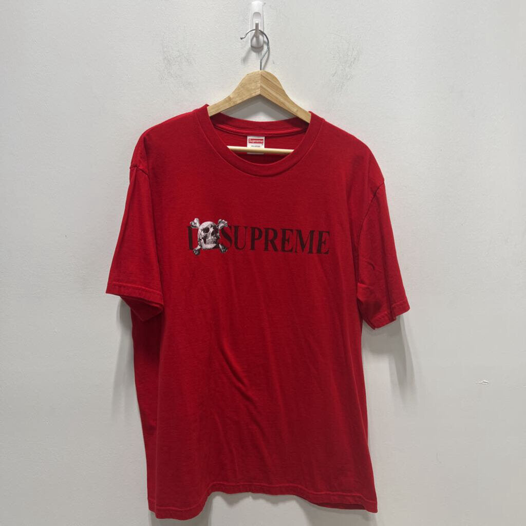 SUPREME TEE SZ L (RED)