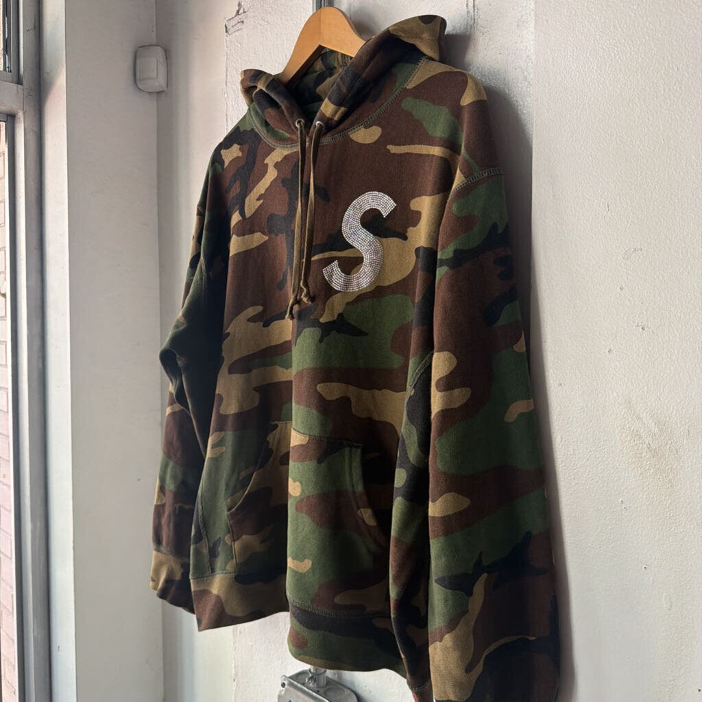 SUPREME CAMO HOODIE SZ.M