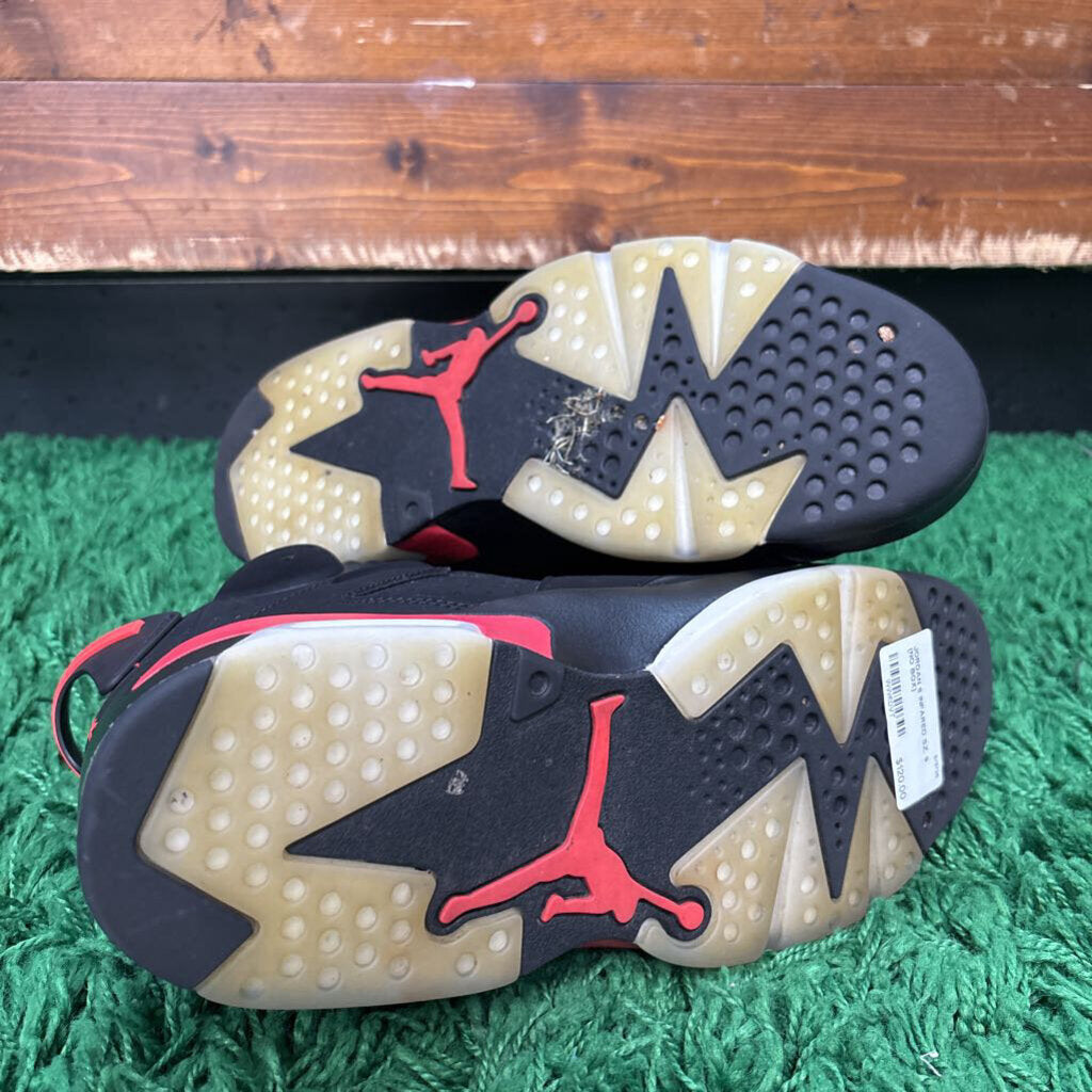 JORDAN 6 INFARED SZ. 9 (NO BOX)