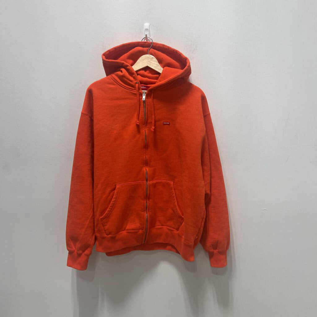 SUPREME HOODIE SZ M