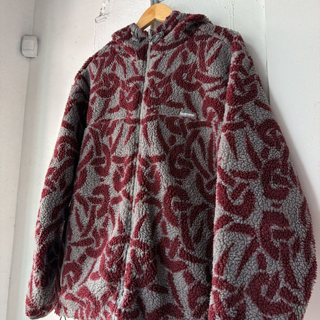 SUPREME CELTIC KNOT FLEECE SZ L