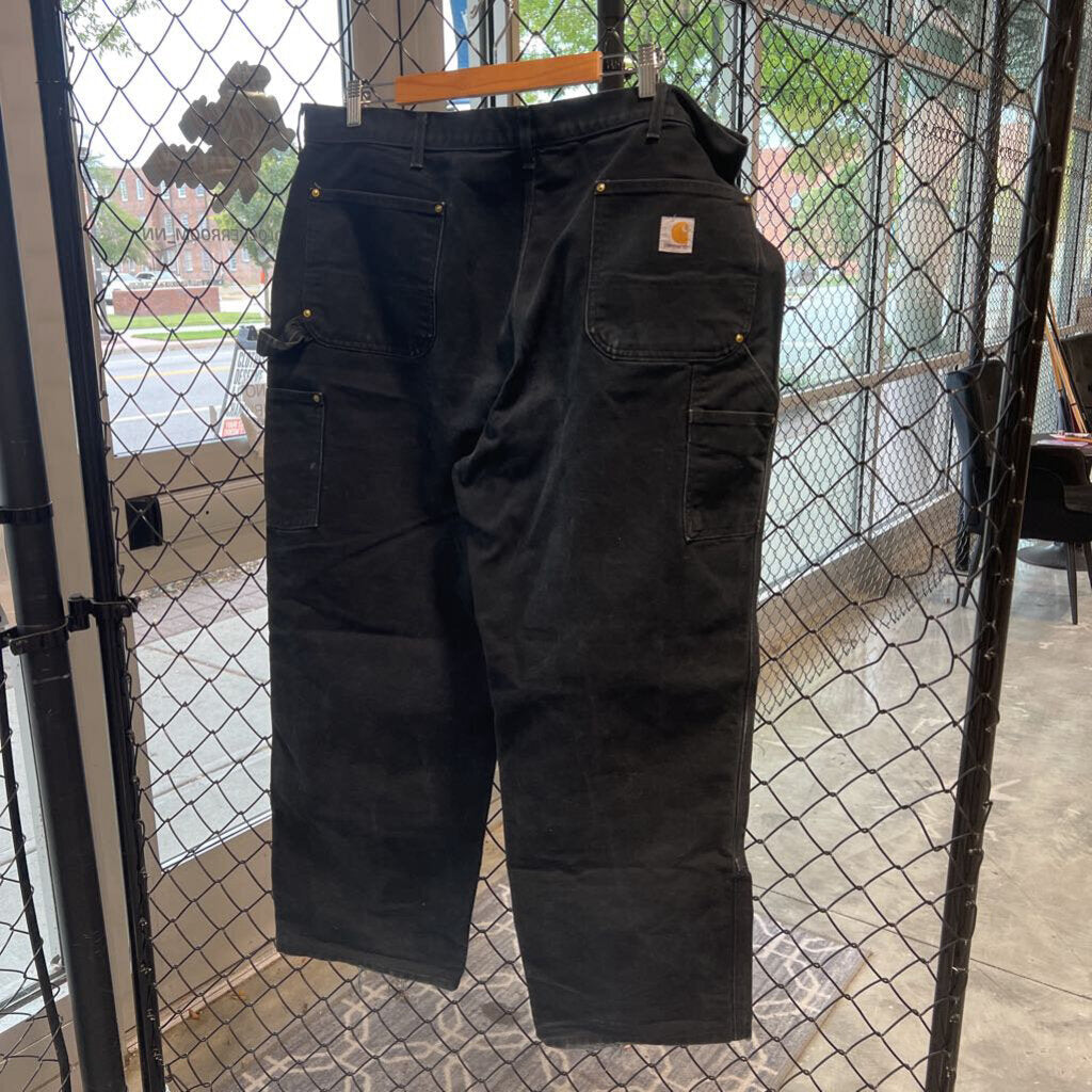 Black Carhartt pants sz 40