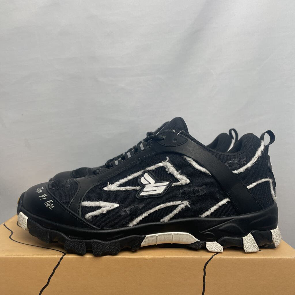 Black Sicko Hiking Sneakers Sz. 8