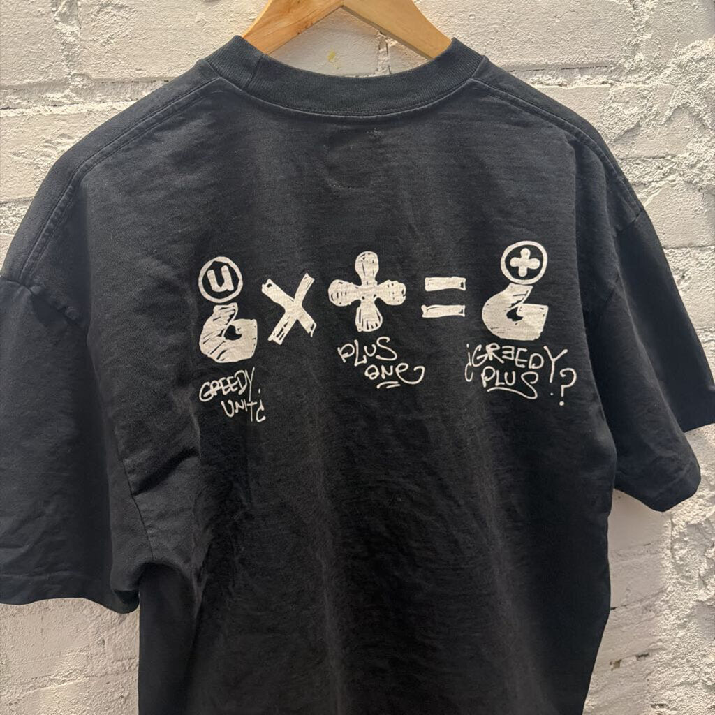 GREEDY UNIT x PLUS ONE TEE SZ L