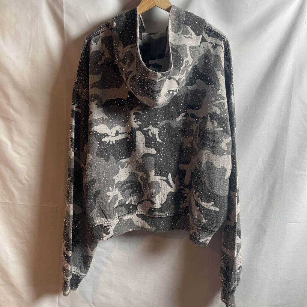 Vale Crystal Camo Zip Up Sz. XL
