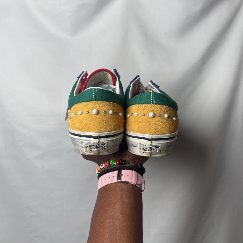 Pearlized Yacht Club Vans Sz. 11.5