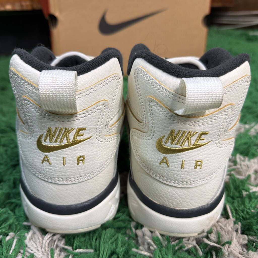 NIKE DIAMOND TURF SZ.10 W BOX