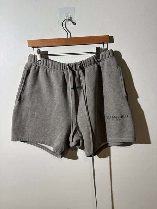 Essentials Shorts Sz L