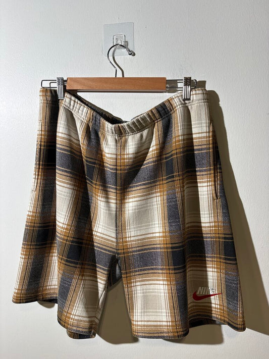 Nike Supreme Shorts M