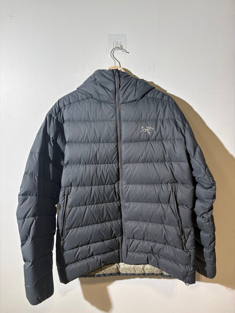 Arcterex Puffer Jacket sz L
