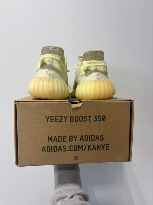 YEEZY 3500 BUTTER SZ 1