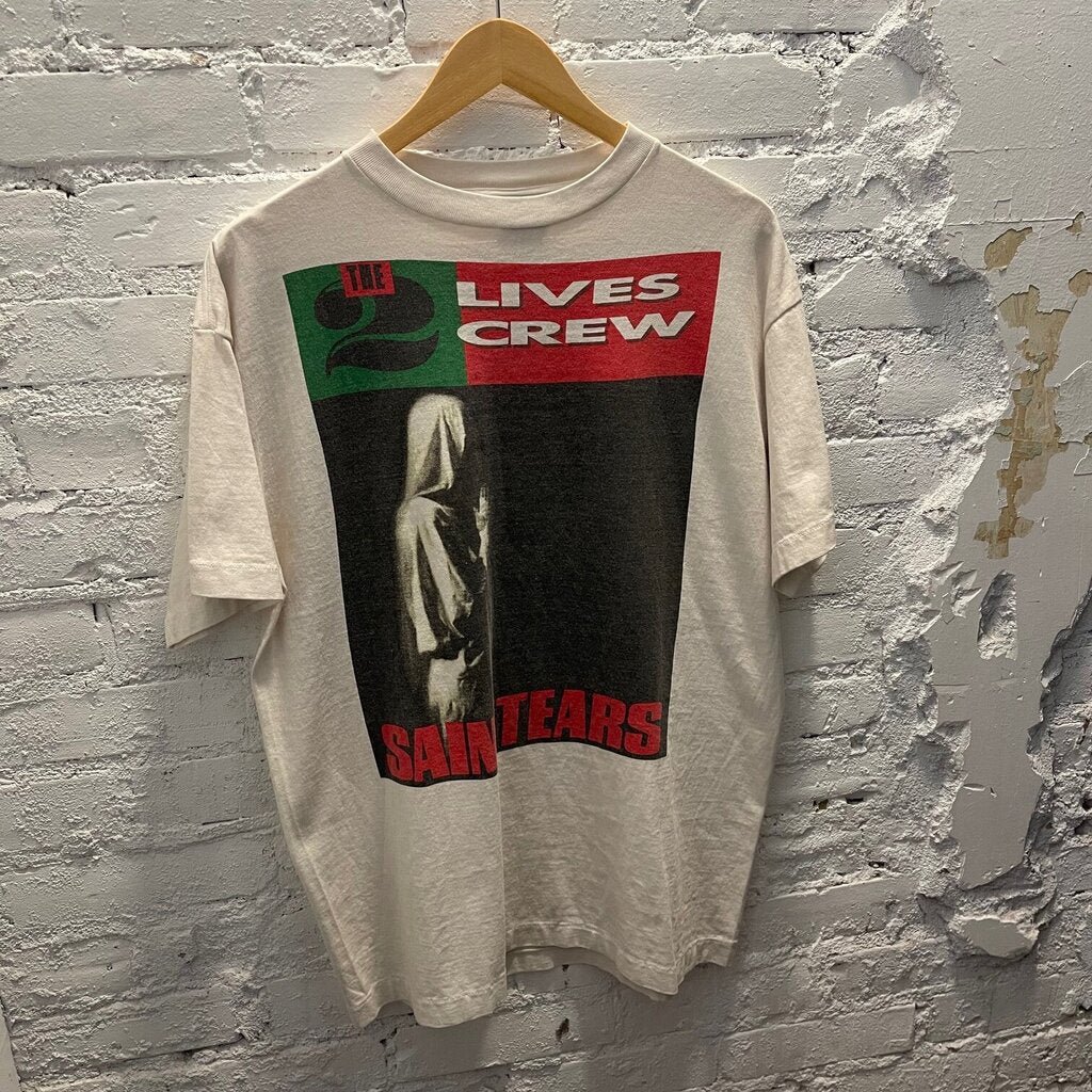 SAINT TEARS TEE SIZE