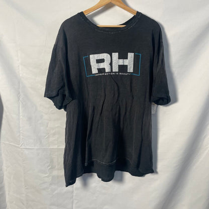 GV Gallery Beauty Tee Sz. XL