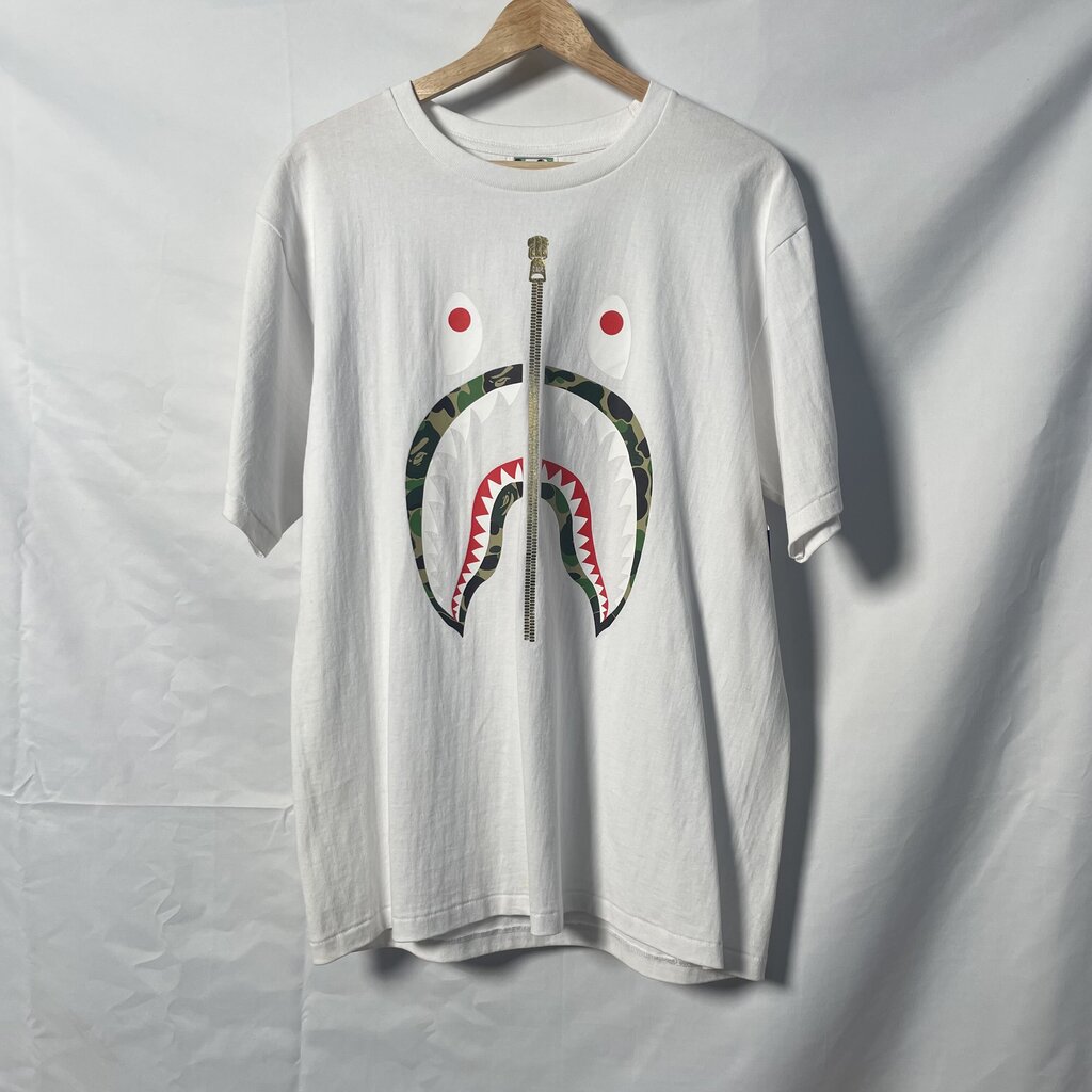 Bape Camo Shark Logo Sz. L