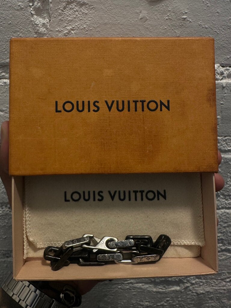 LOUIS VUITTON 2 TONE SMALL LINK BRACELET OS