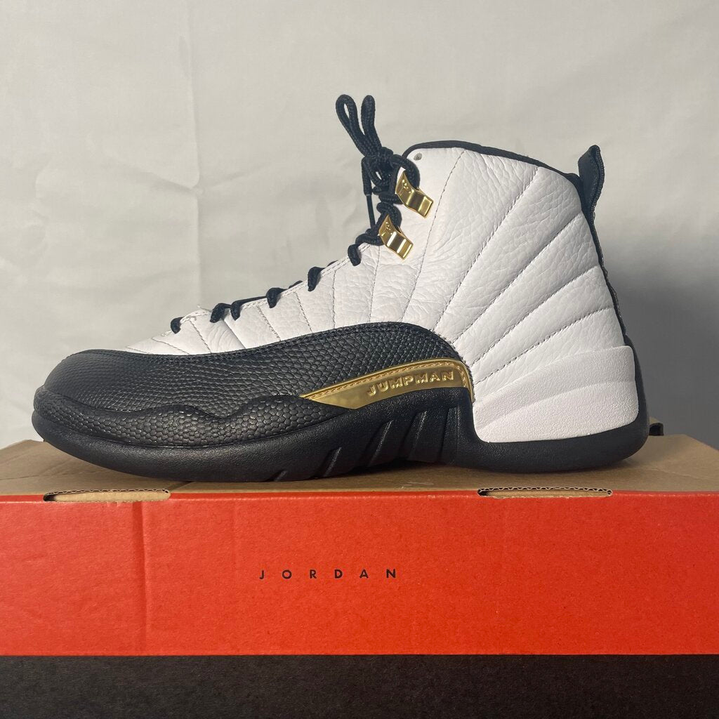 Jordan 12 Reverse Taxi Sz. 9