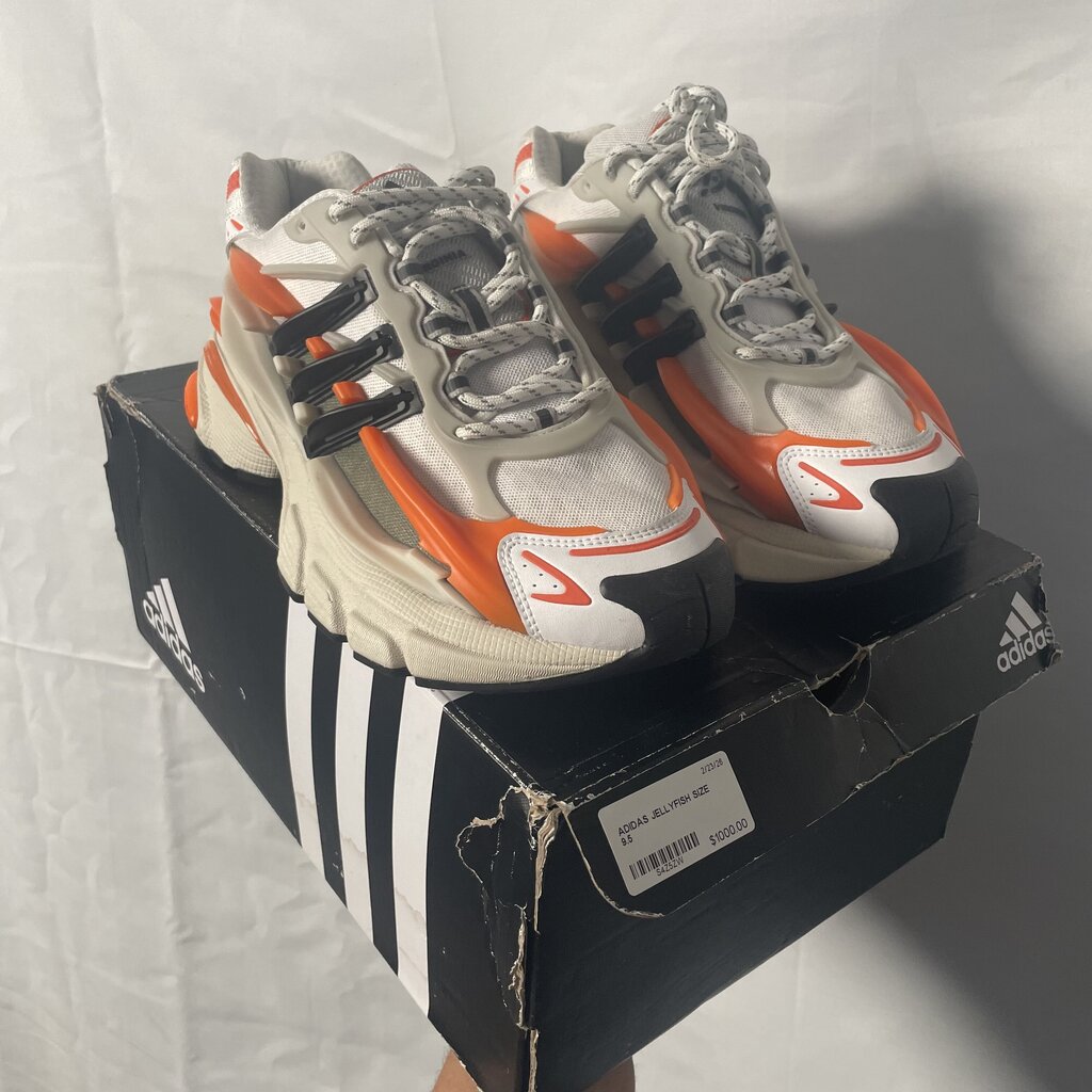 ADIDAS JELLYFISH SIZE 9.5