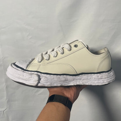Maison Mihara Peterson Sz. 44