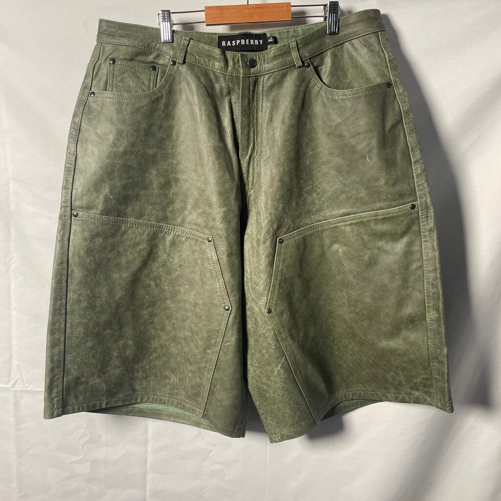 Gv Gallery Leather Shorts Sz. L