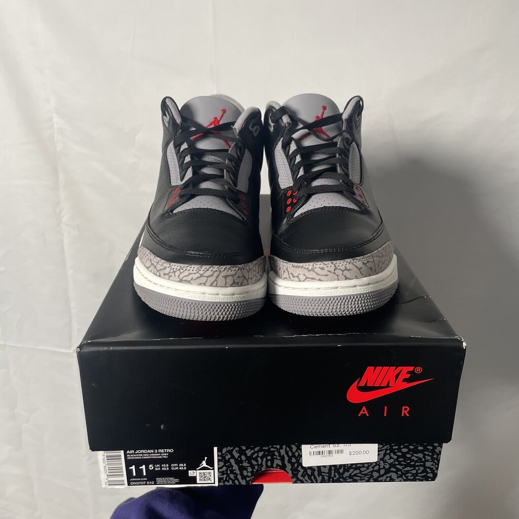 Jordan 3 Black Cement Sz. 11.5