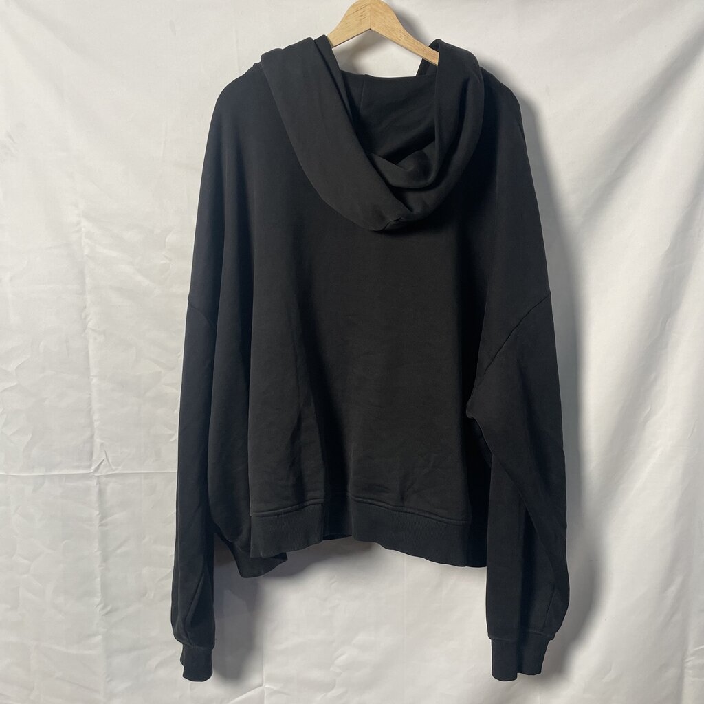 HMDD Black Zip Up Sz. XXL
