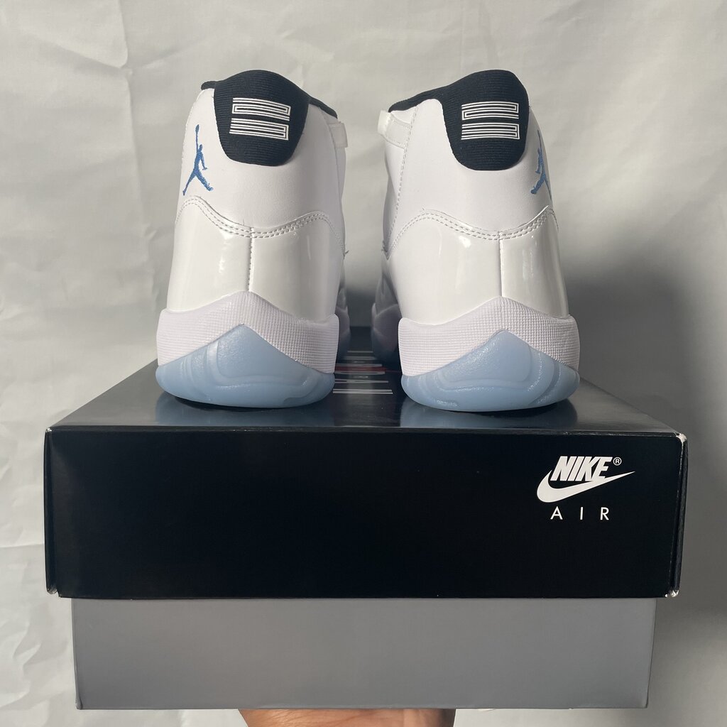 Jordan 11 Columbia Sz. 8.5