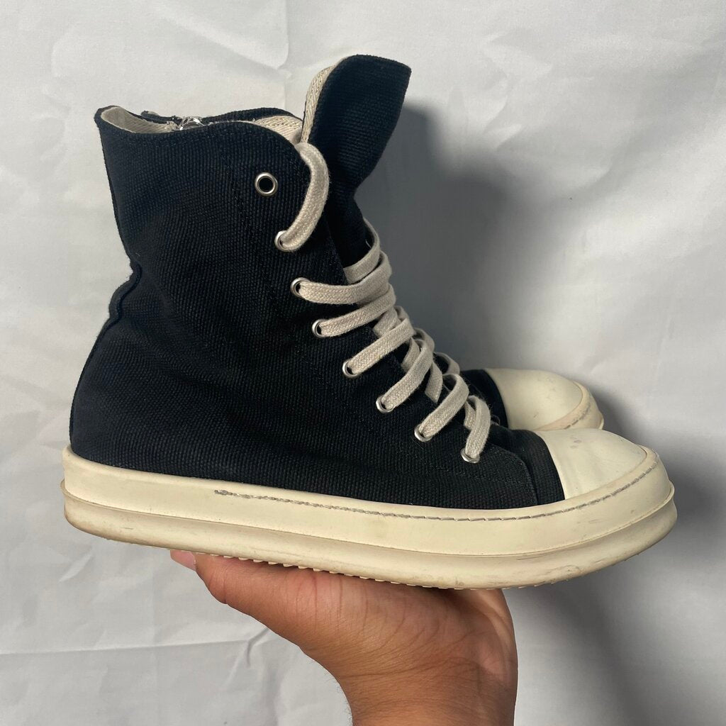 Black RO Ramones Sz. 41(NB)