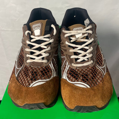 Brown Bottega Orbits Sz. 43