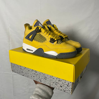 Jordan 4 Lightning Sz. 7.5